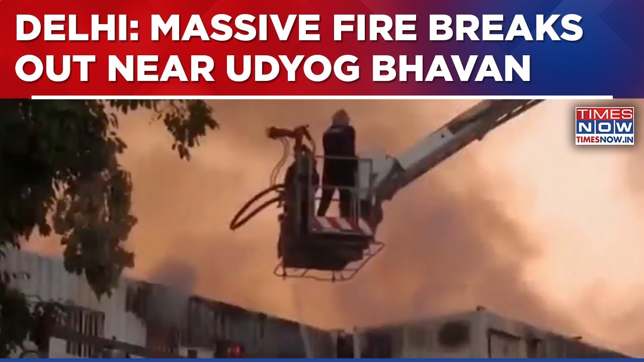 Delhi: Massive Fire Breaks Out Near Udyog Bhavan Slum Cluster; Operations To Douse Flames Underway
