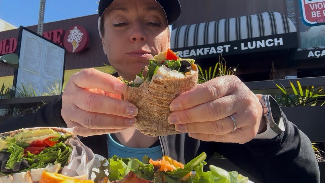The Cow’s End - Marina Del Rey - Gotta eat and run! 
