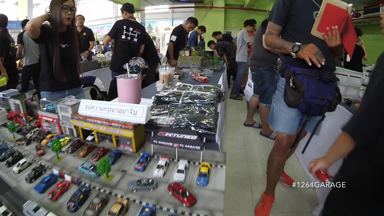 Thai Custom Model Festival 1st - 3/6/2018