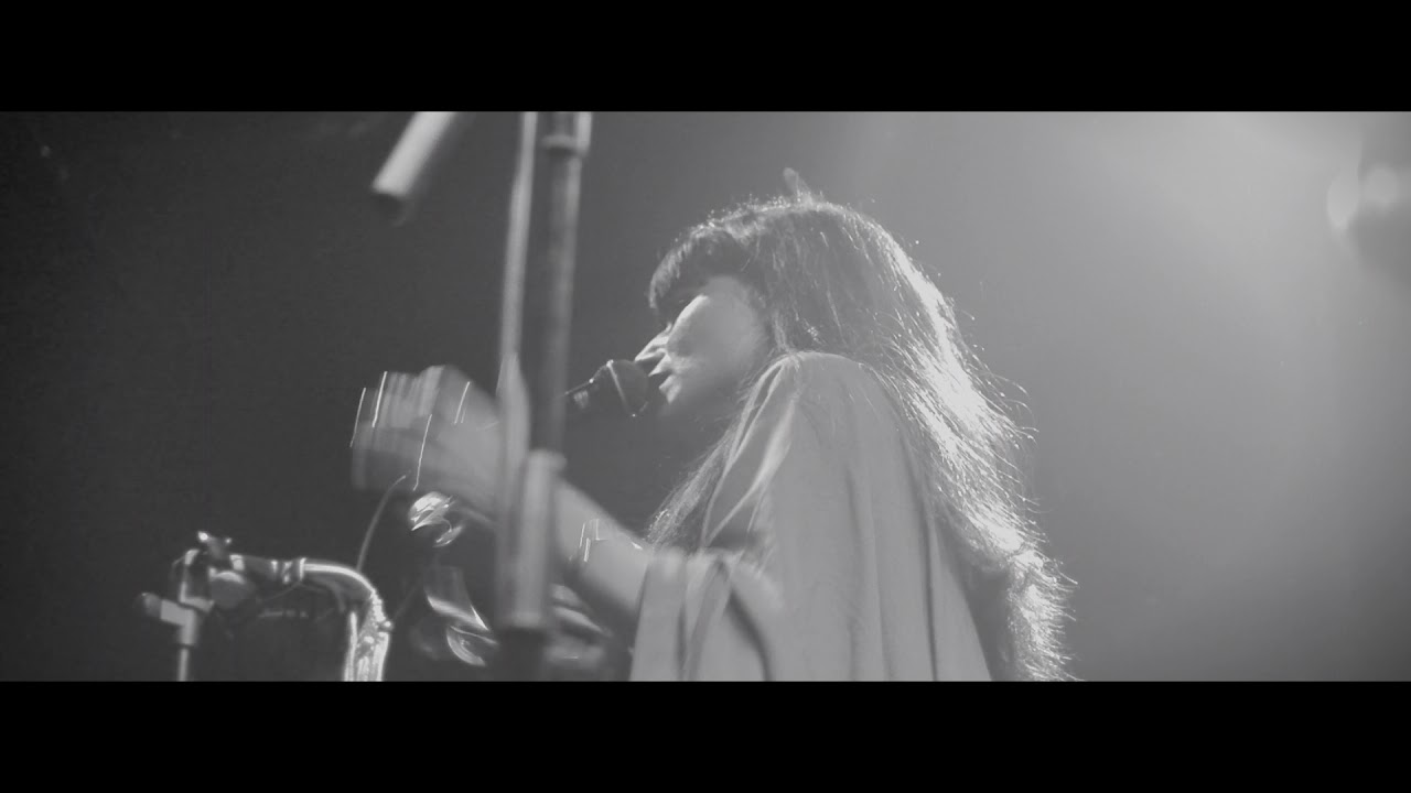 Echo Train - Horseriding (live@six dogs 12/4/2019)
