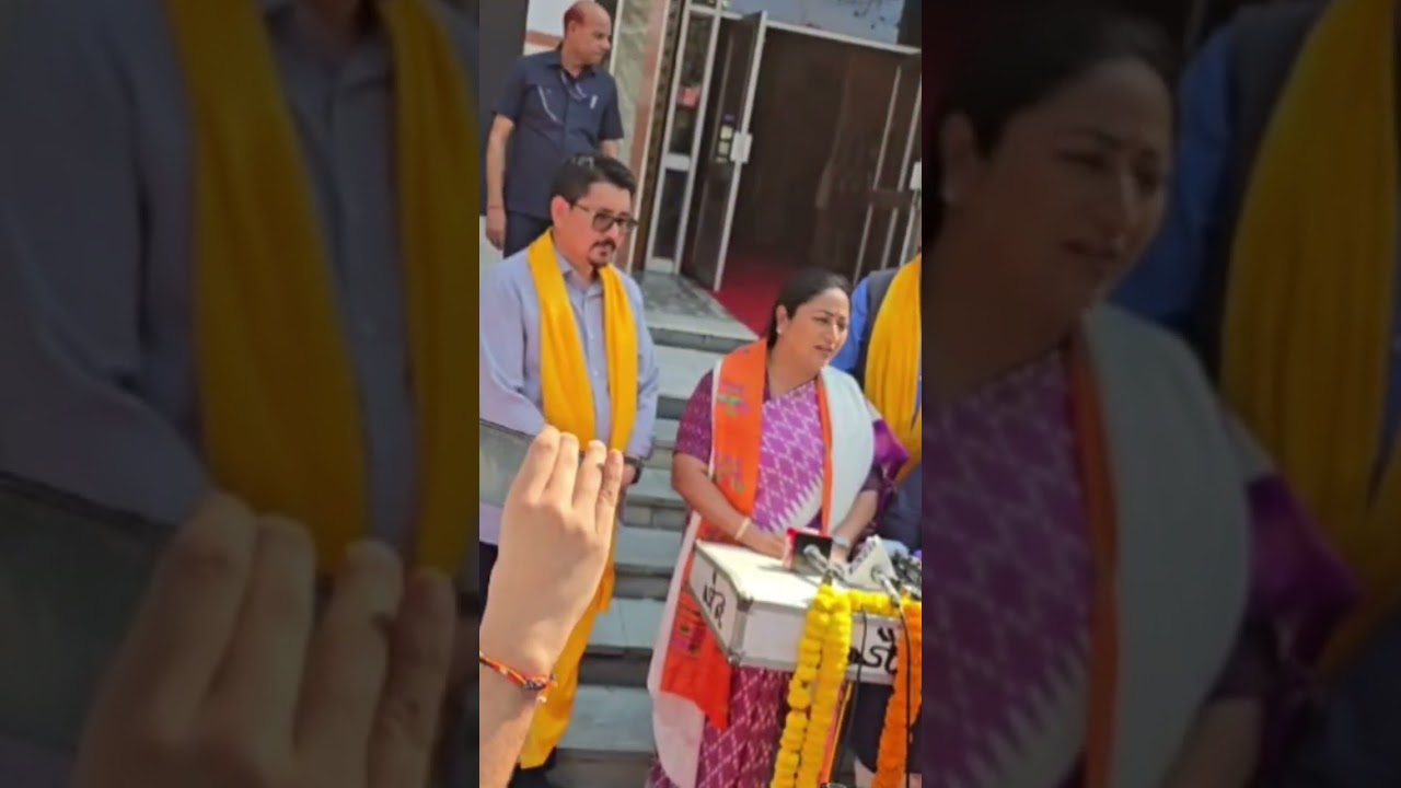 Delhi CM laid the foundation stone for construction of a footbridge at Ladakh Buddhist Vihara Delhi.