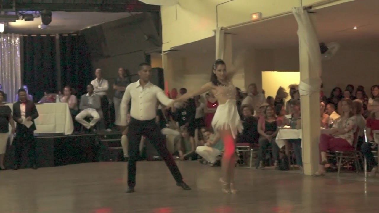 AURELIA & GILLES CHAMPIONS BACHATA OPEN REUNION 2108