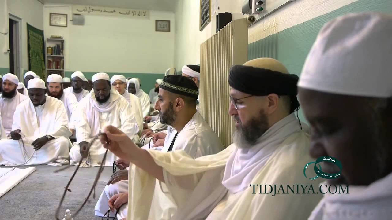 الوظيفة و الحضرة التجانية بزاوية ليون بفرنسا