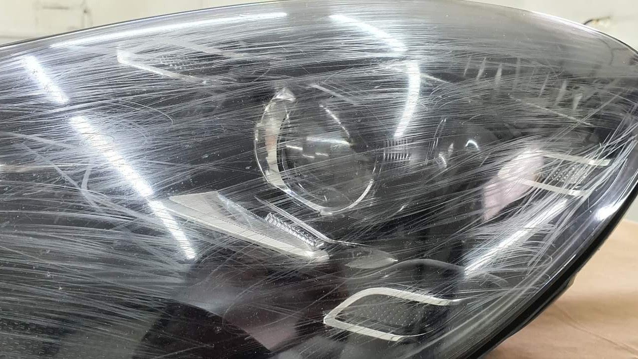 Remove  Deep Scratches from Headlight /  POLIRANJE FAROVA