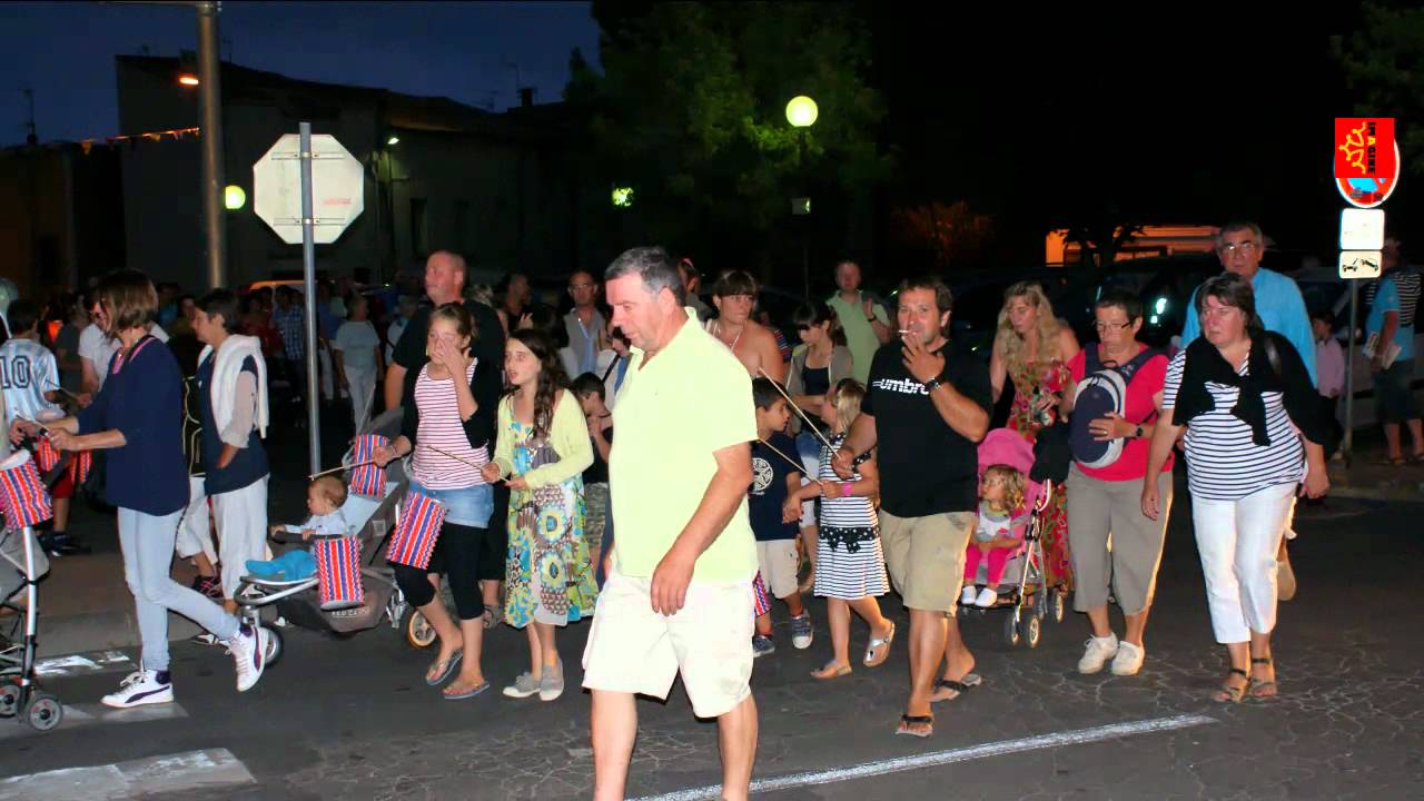 VIAS: Défilé aux lampions (ou retraite aux flambeaux) des Fêtes du 14 juillet 2012