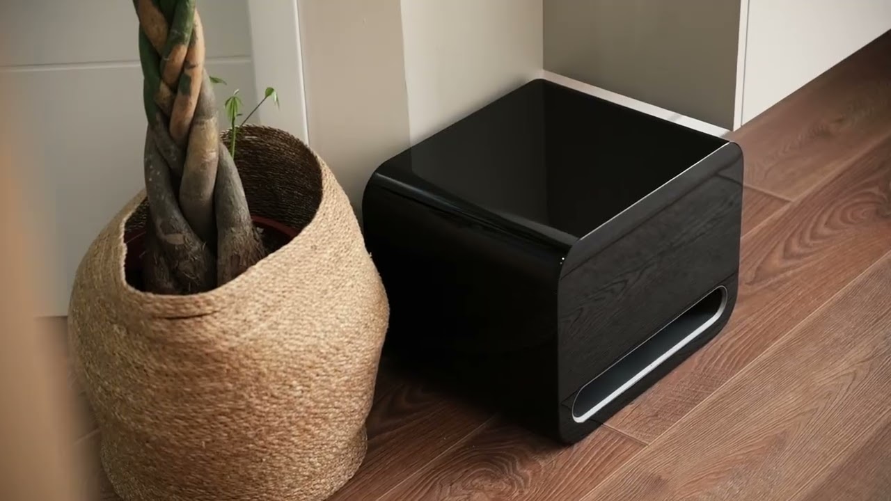Rozpakowywanie WiiM Sub Pro: 250 W głębokiego basu RoomFit&trade; sterowanego przez sztuczną inteligencję