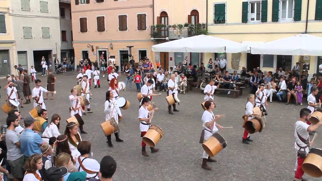 Tamburi Medioevali di Cividale   Palio di Cividale 2014   Agonia domenica
