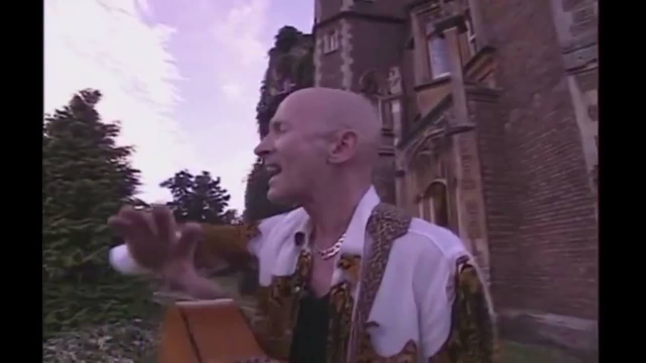 Richard O&rsquo;Brien takes us on a tour of Oakley Court (Rocky Horrors castle)