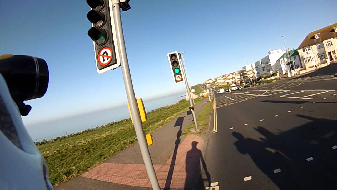 Cycling: Peacehaven to Brighton via Undercliff Walk (Sunny, 34min, top speed 32mph)