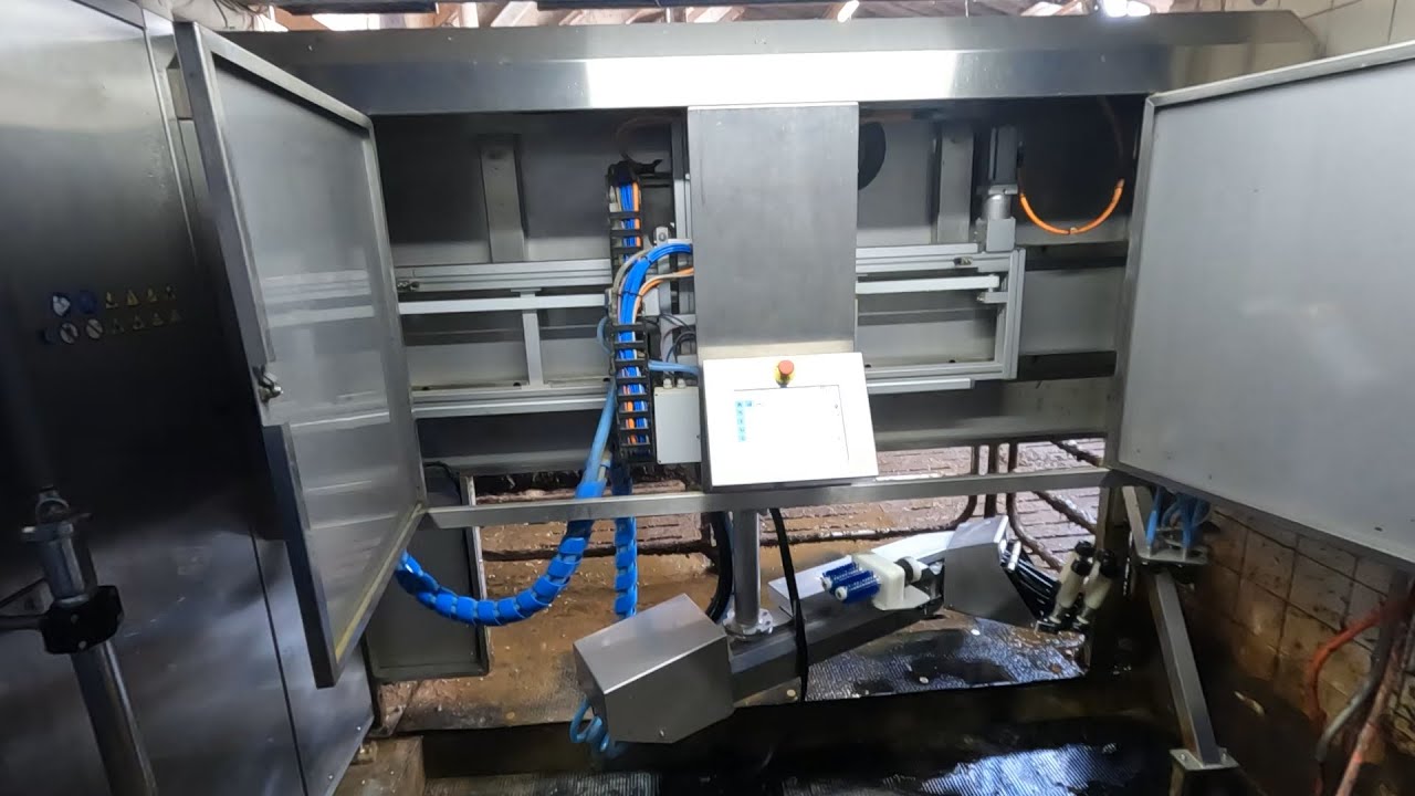 Gescheurde verticaalband vervangen | Fullwood JOZ Merlin M2 melkrobot