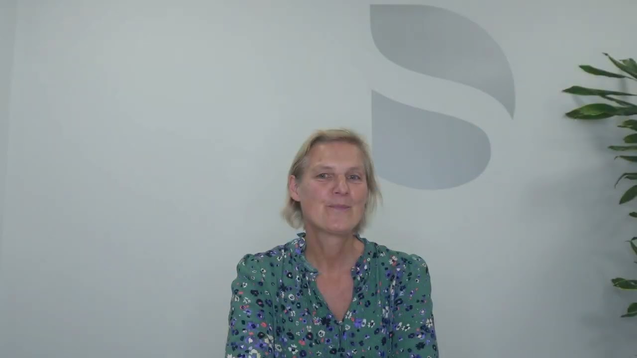 Claudia's confidence boost following an implant treatment complications course at the DS Academy
