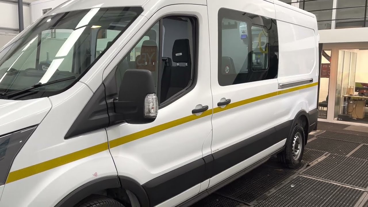 FORD TRANSIT 2.0 350 LEADER DCIV ECOBLUE 129 BHP WELFARE VAN WITH TOILET NEW! CREW BUS, MICROWAVE
