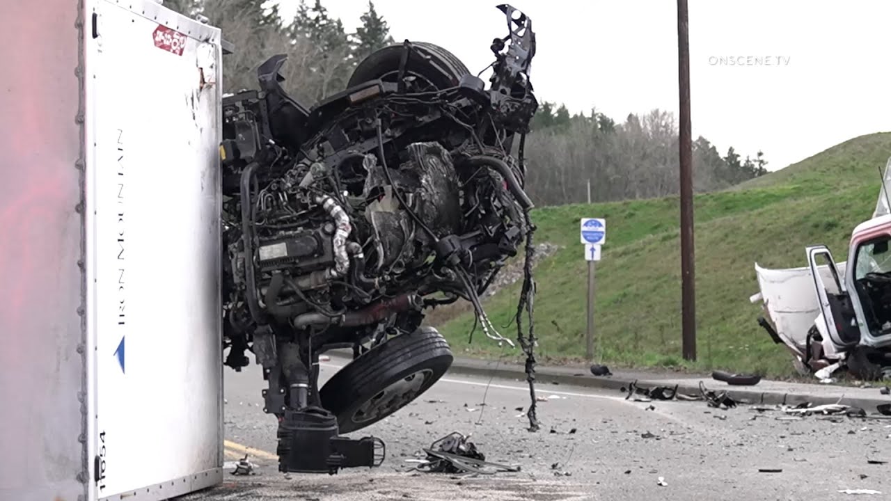 TUKWILA MAJOR semi collision, Washington