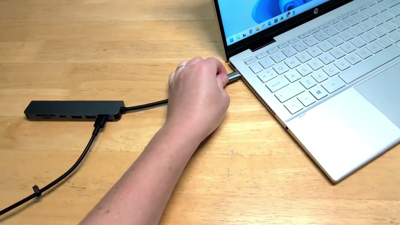 Как добавить больше USB-портов в ноутбук с помощью USB-C-концентратора