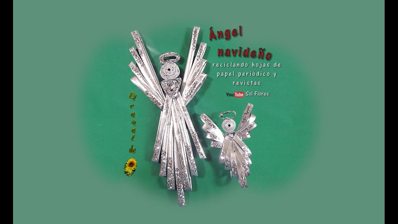 Ángel navideño reciclando hojas de papel periódico y revistas - Christmas angel recycling newspaper