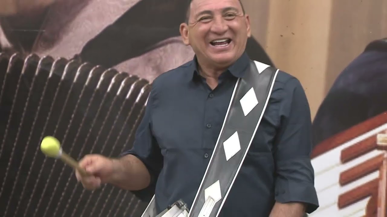 Rodolfo Forte interpretando 