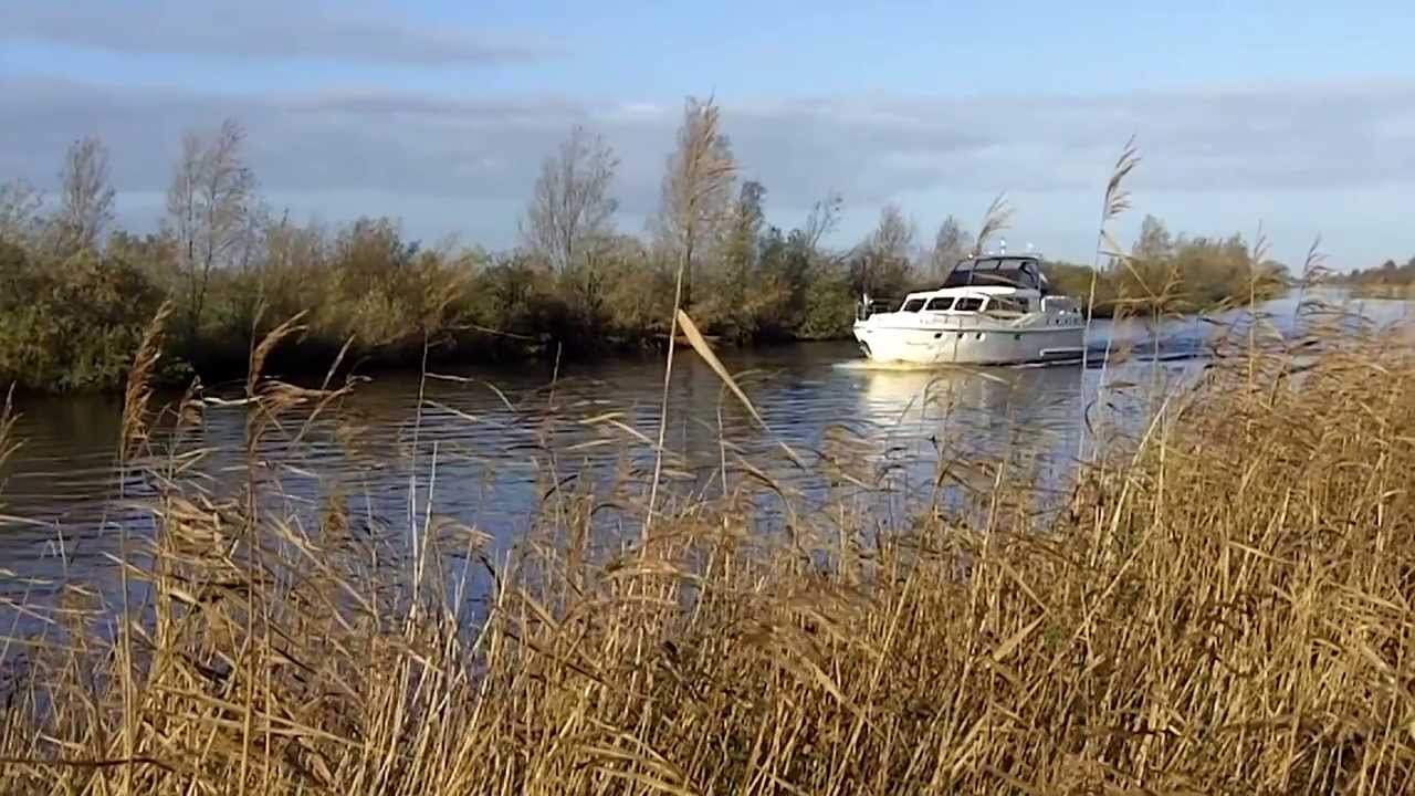 Aquastar 10 van Yachtcharter 2000 Heerenveen Friesland Holland
