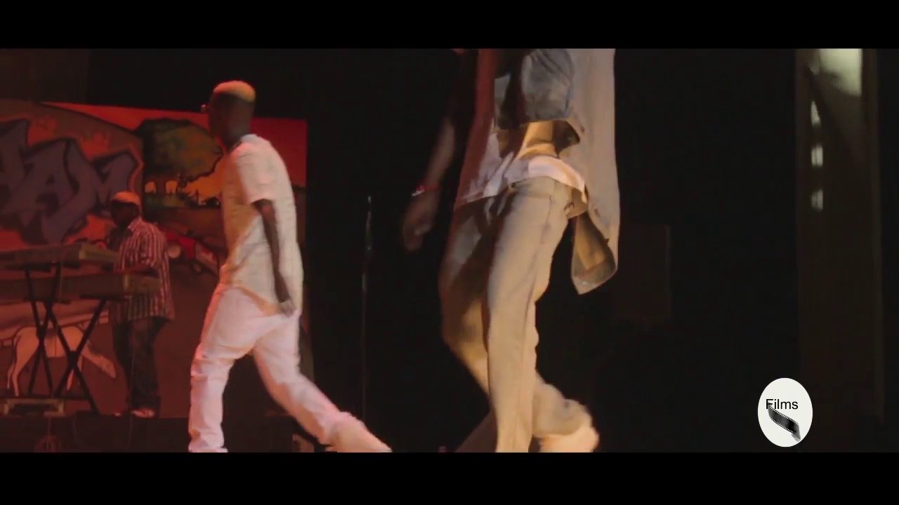 Ngaka Blinde ft You & Karballah au Grand Theatre (Tek Jeggo Show 15 Avril 2016)