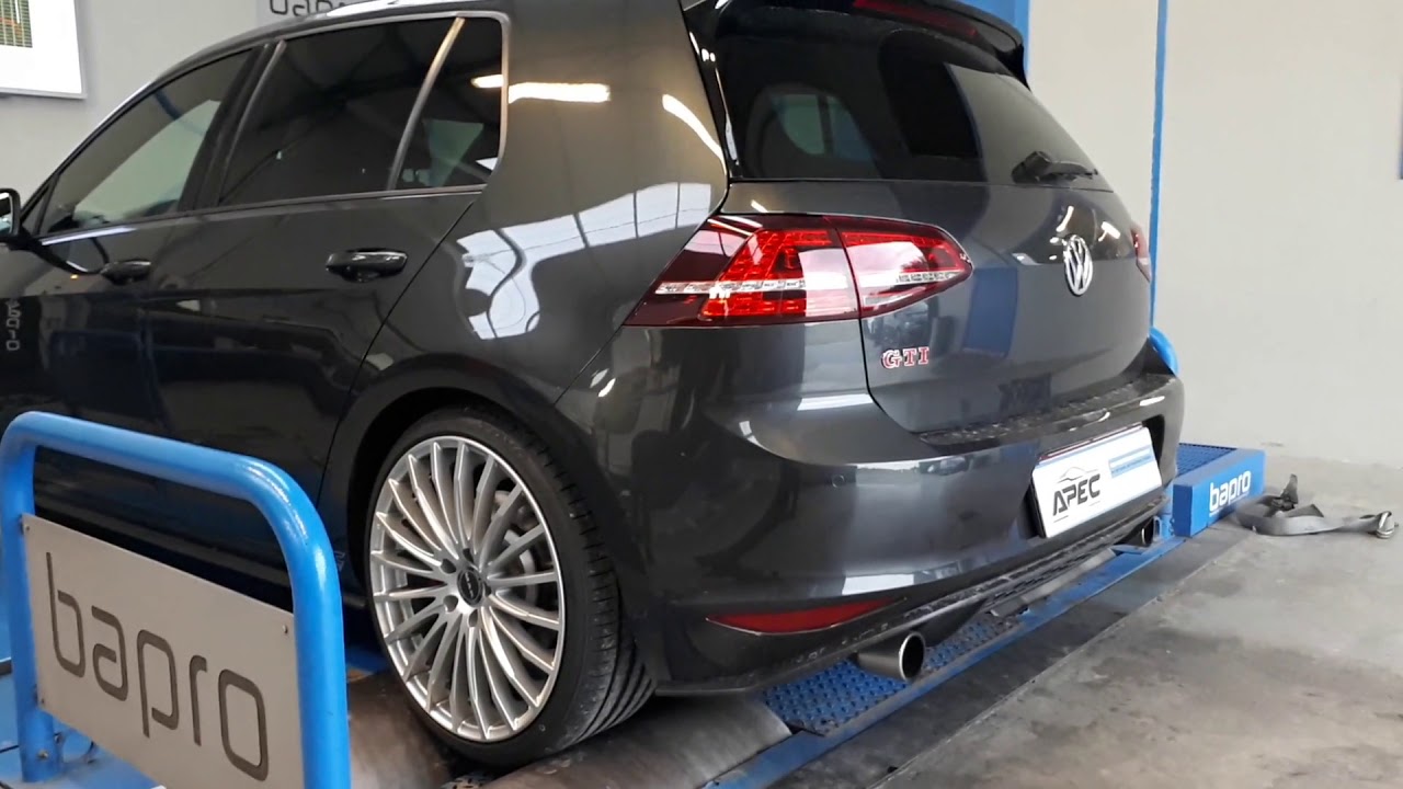 VW Golf 7 GTI Pops & bangs on full stock exhaust