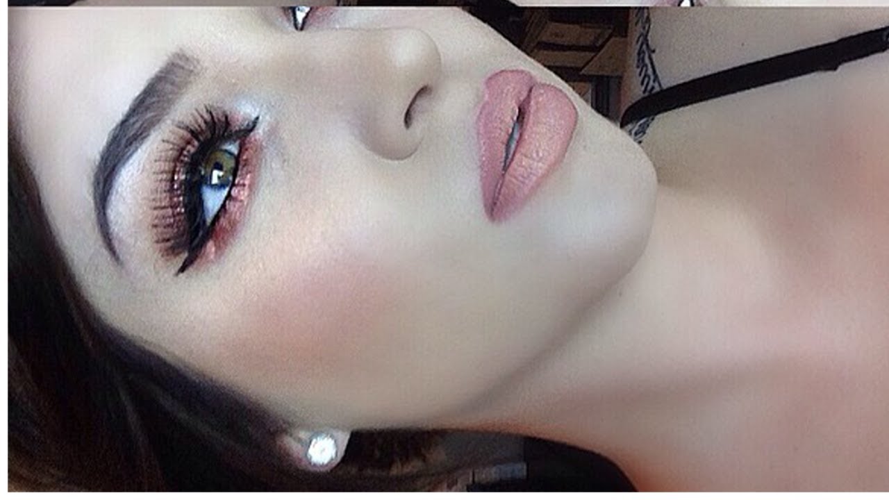Nude Mood: Get Ready With Me