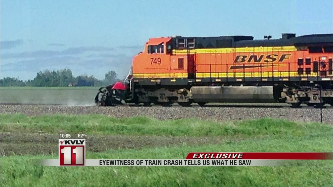 Eyewitness of Train Crash Tells Us What He Saw