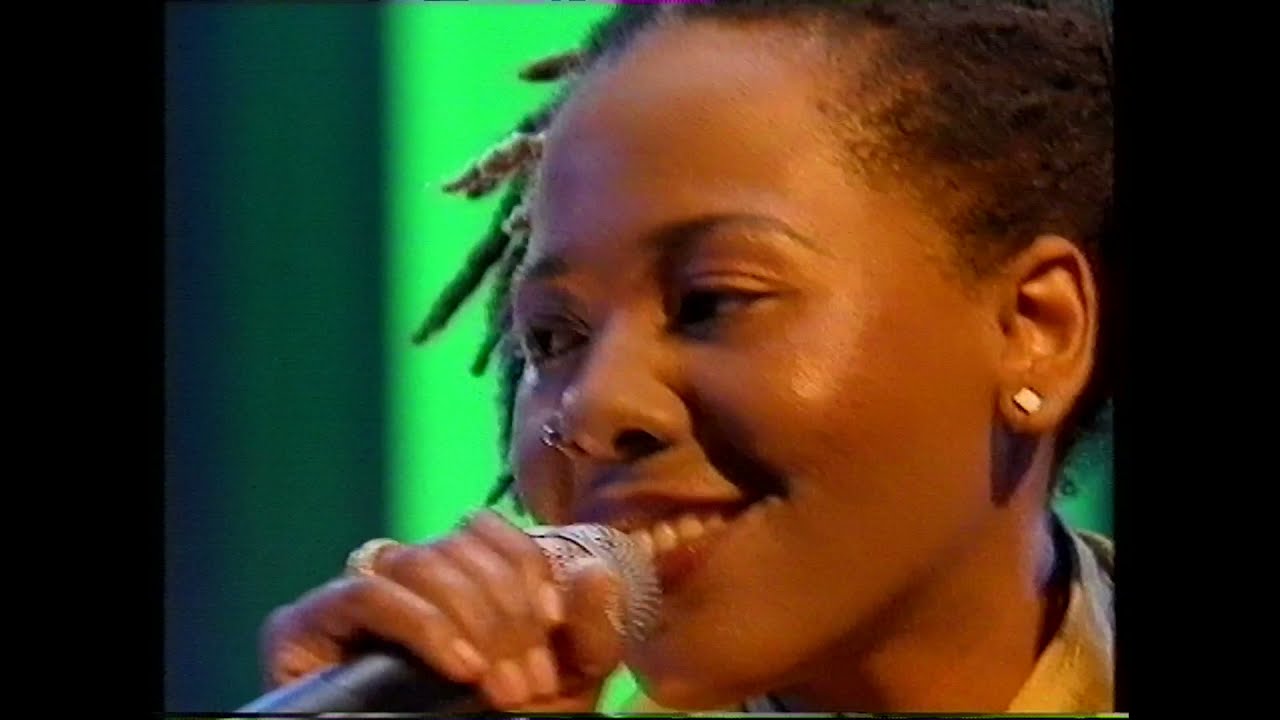 Karen Ramirez - Looking For Love - TOTP