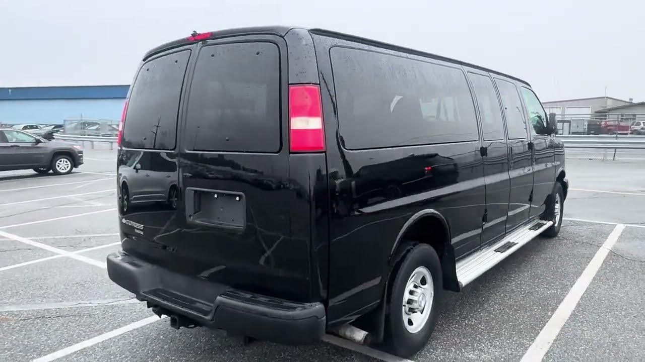 174386- 2014 CHEVROLET EXPRESS 3500 LS