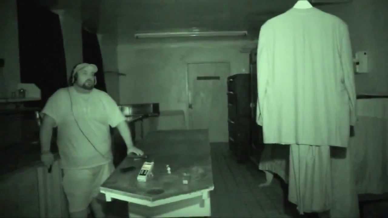 Haunted Rolling Hills Asylum with The Ghost Detectives S4EP3&4