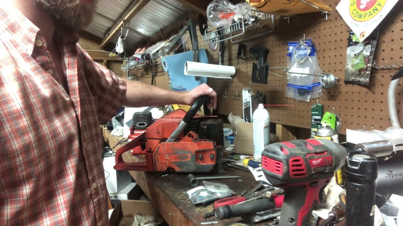 Husqvarna 266 clutch side crank seal replacement