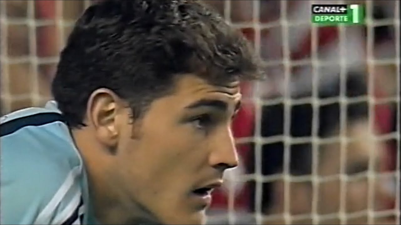 Iker Casillas Vs Athletic Bilbao (Away) 2003/04