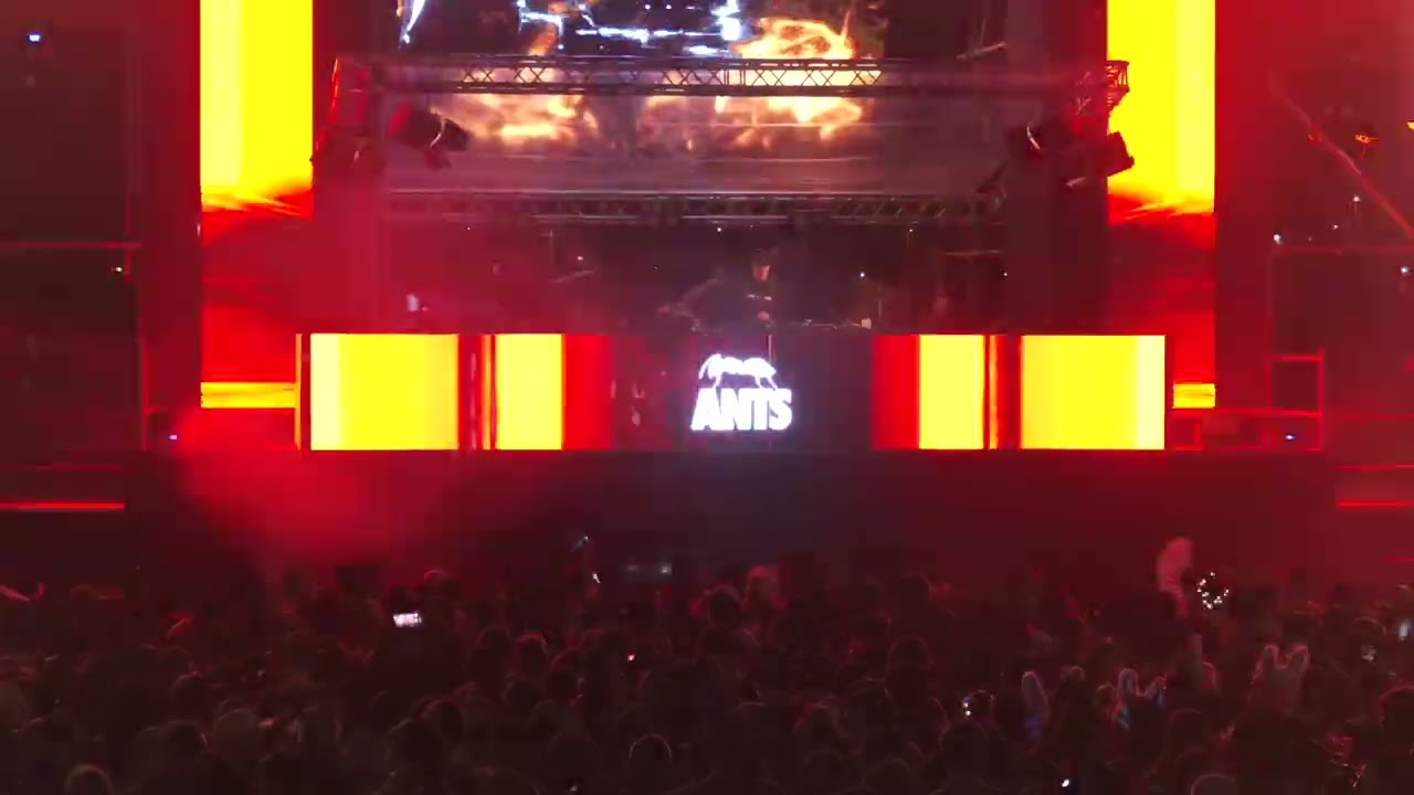 Paco Osuna LIVE at Dreamfields México 2023 (Evolution Of Love)