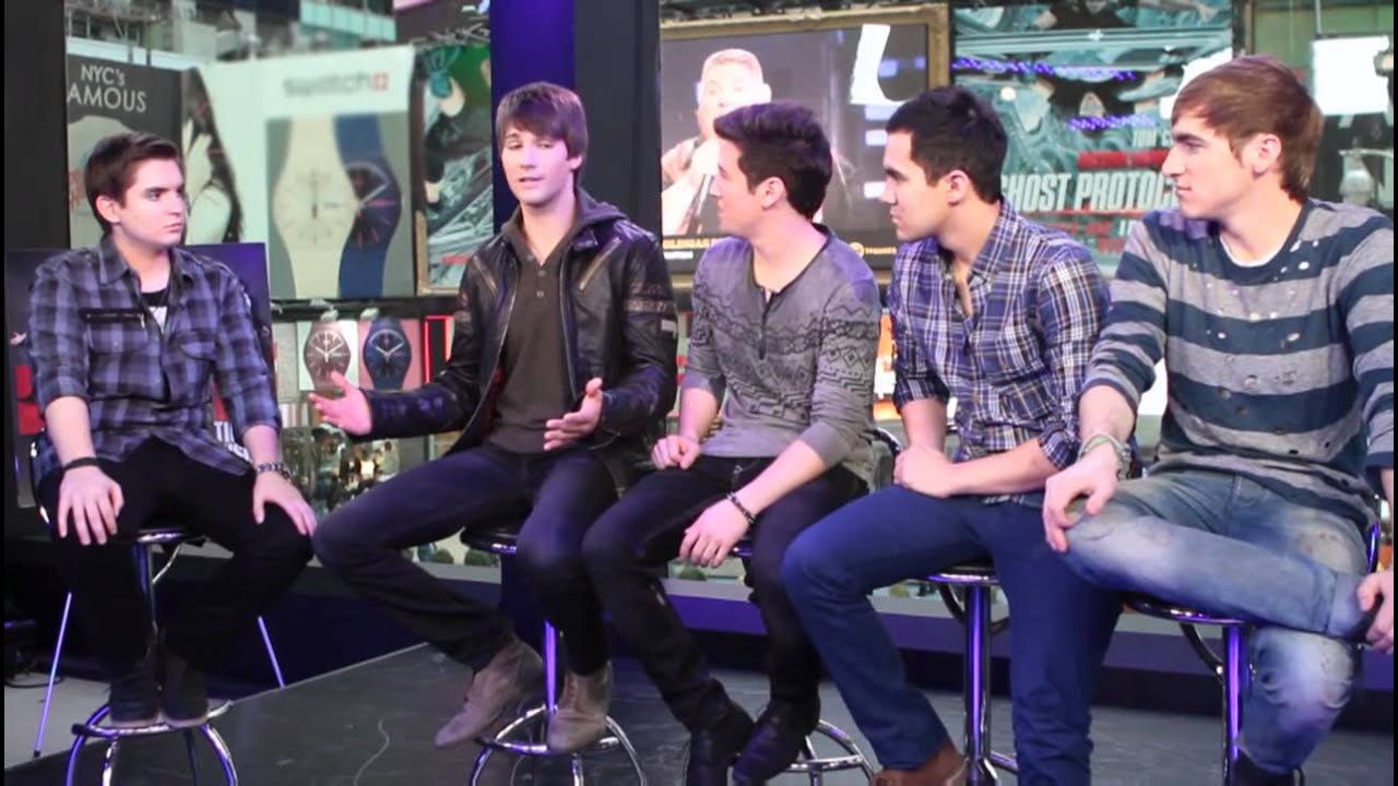 Big Time Rush: Interview at Times Square!