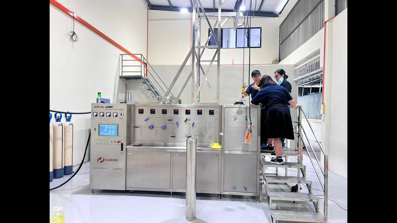 2025 Malaysia Turmeric Oil Extraction 50L(25Lx2) Supercritical co2 Extraction Machine