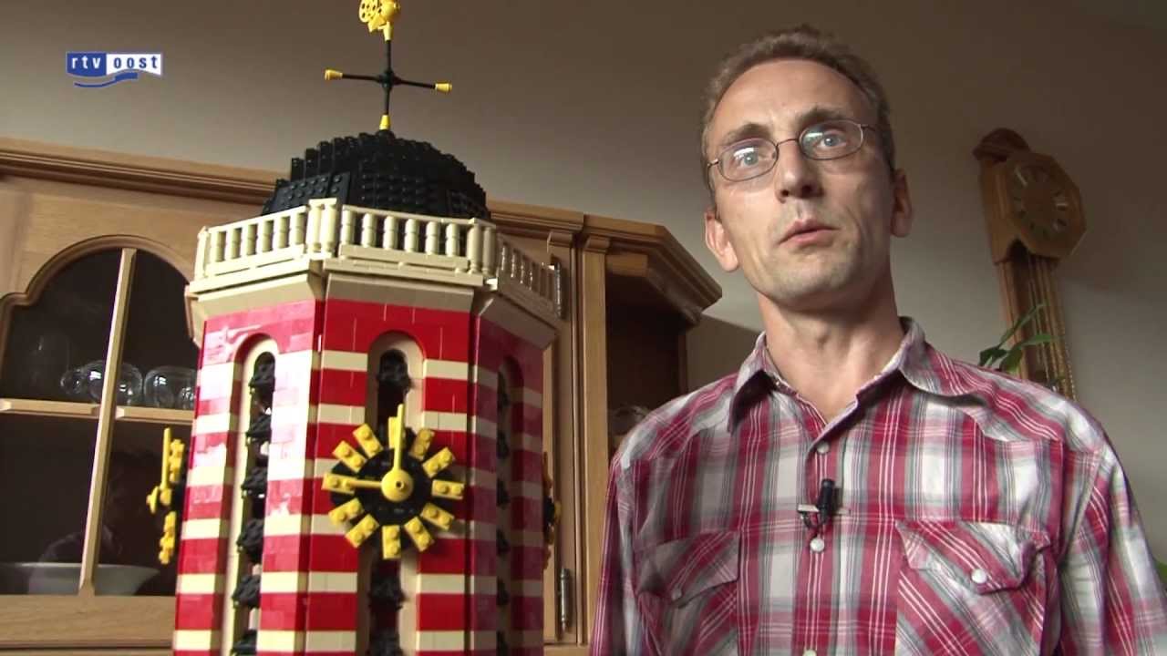 Alfred Doorn uit Zwolle bouwt Lego-Peperbus