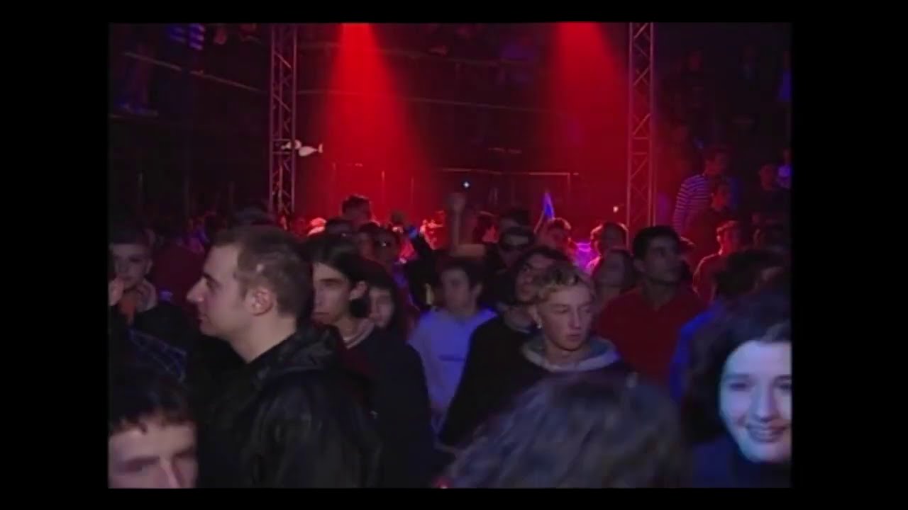 DJ Dian Solo @ DEEP ZONE at club Indigo / Sofia (early Techno / Rave in Bulgaria) - 1999