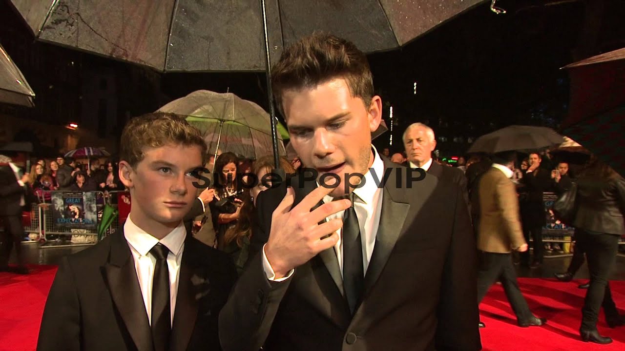 INTERVIEW: Toby Irvine, Jeremy Irvine on being on the red...
