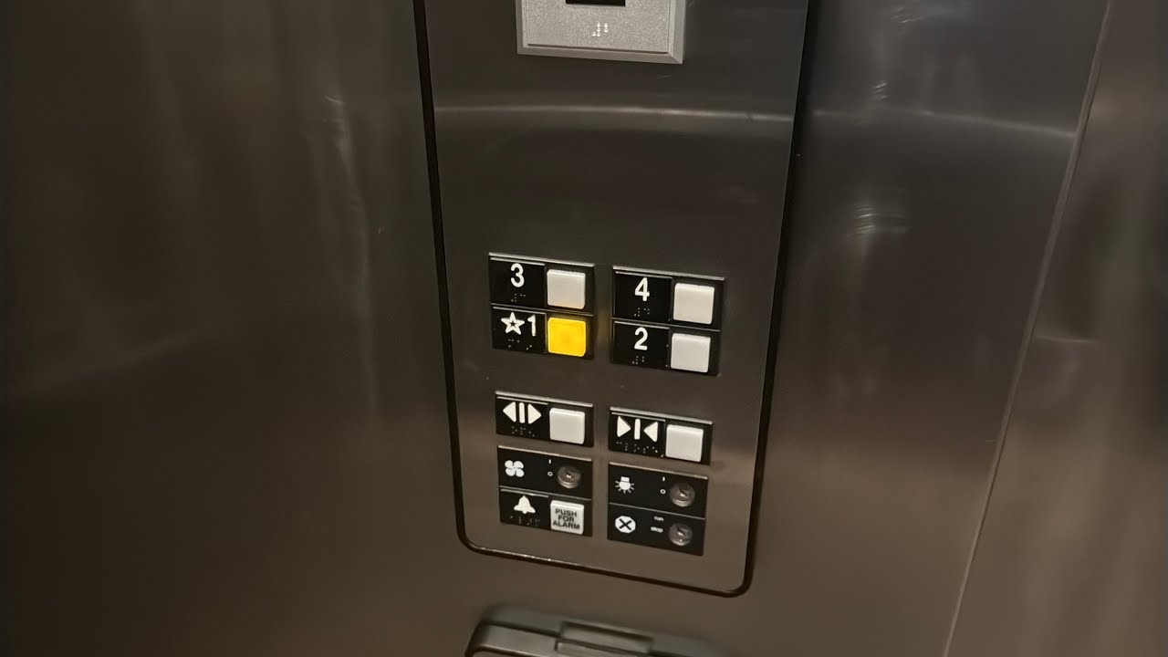 Otis Series 1 Hydraulic Elevators | Hampton Inn | Billings, MT