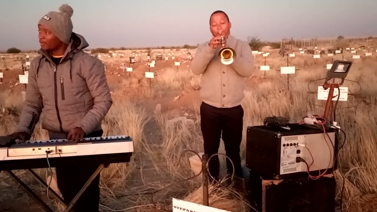 Bra seth & Jay-tee