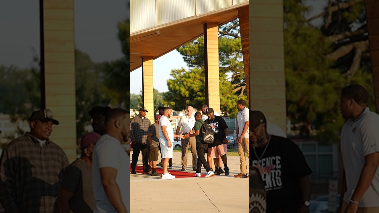Superintendent Chronicle, Men on the Move