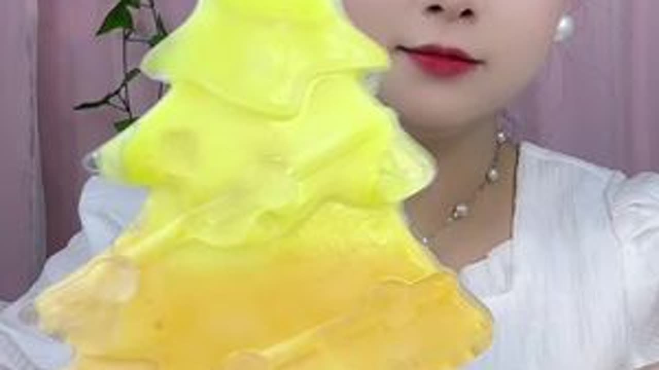 两点半不见不散#吃冰嘎嘣脆 #解压声控