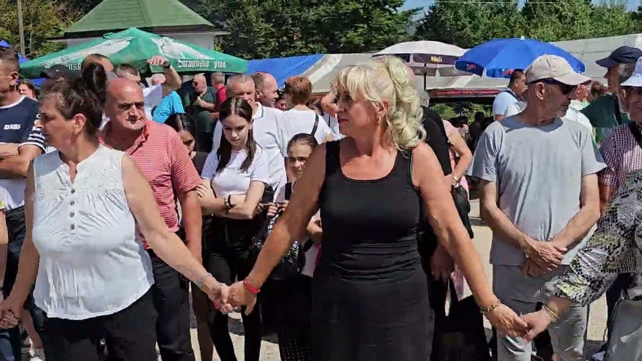 Evo Brace evo i Jarana Bosna kolo MiX 039 @mcoko63 & 4.K by Bosanski Adeti.