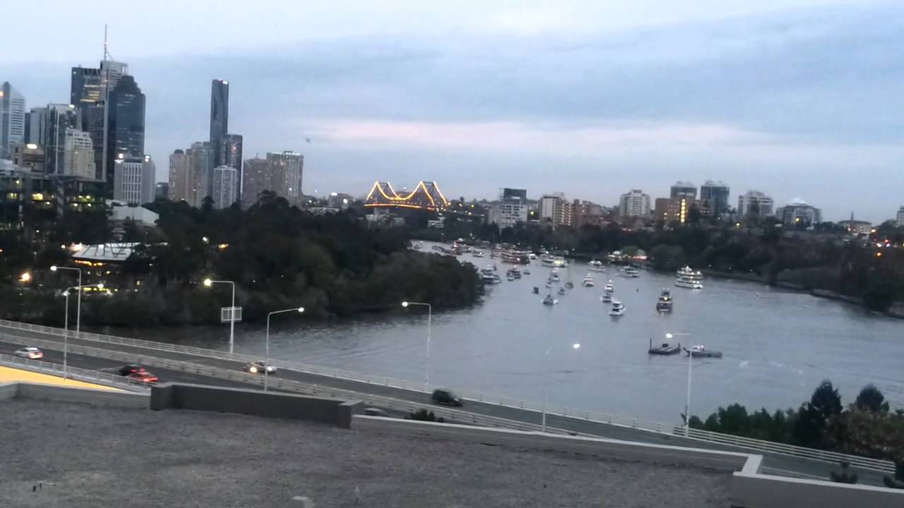 FA-18 Super Hornets display at Riverfire 2012 in Brisbane