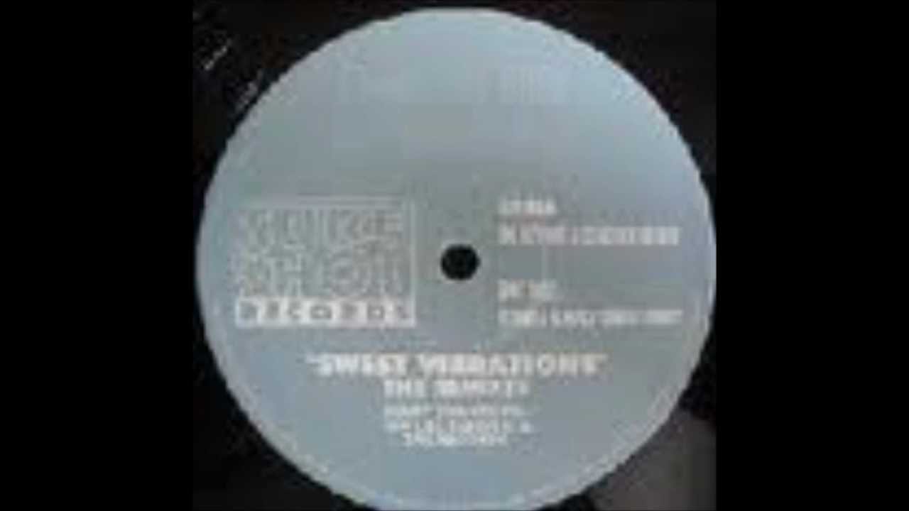 DMS & Boneman X  - Sweet Vibrations.