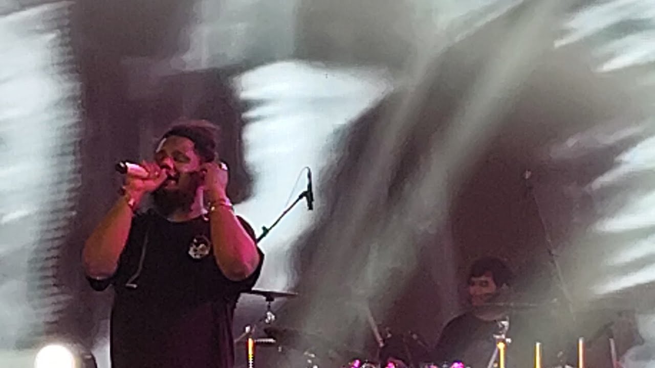 Bullet B One and Bohemians 🤘 live at Tamralipta Mahavidyalaya