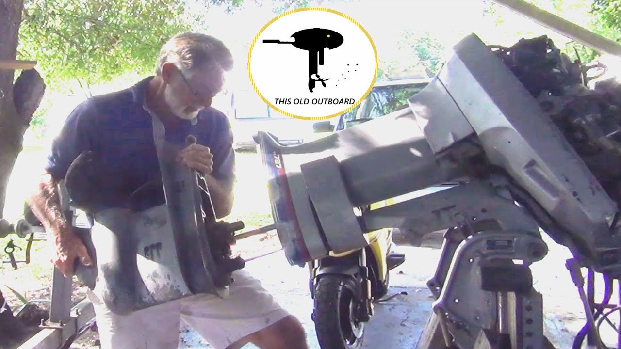 1979 55 Hp Evinrude Tear Down. 40 Hp Johnson 