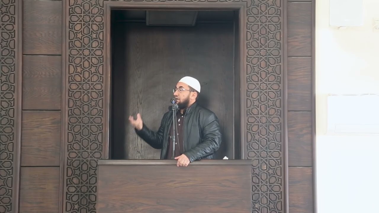 صلاة الجمعة   جامع عثمان
