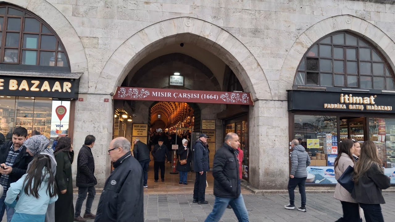MISIR CARSISI Spice Bazaar