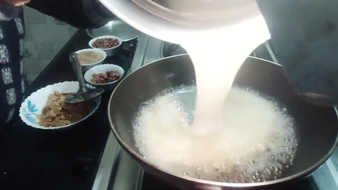 बाजरे के आटे की ऐसी रेसिपी जो आपने आज से पहले इस तरह ट्राई नहीं की होगी #bajre## recipe#desighee
