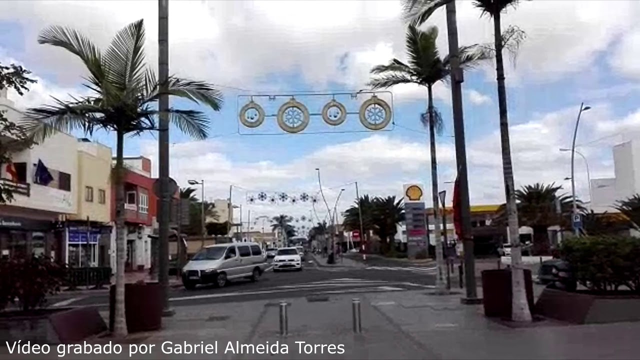 Paseo por la Avenida de Canarias, Vecindario (Gran Canaria)
