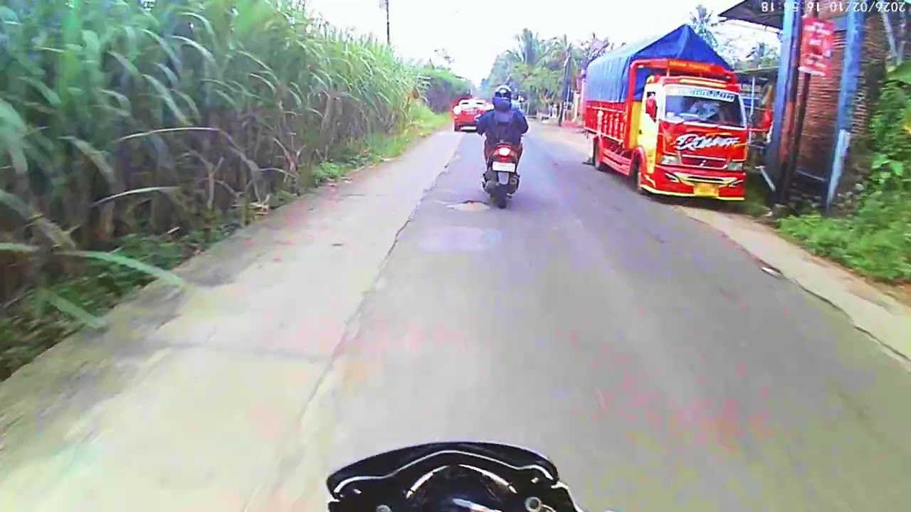 Detik detik kejadian di depan mata      #vlog #motovlog #satriafu 